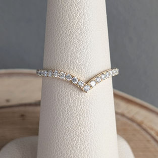 14kt Yellow Gold Diamond Chevron Ring, .26ctw