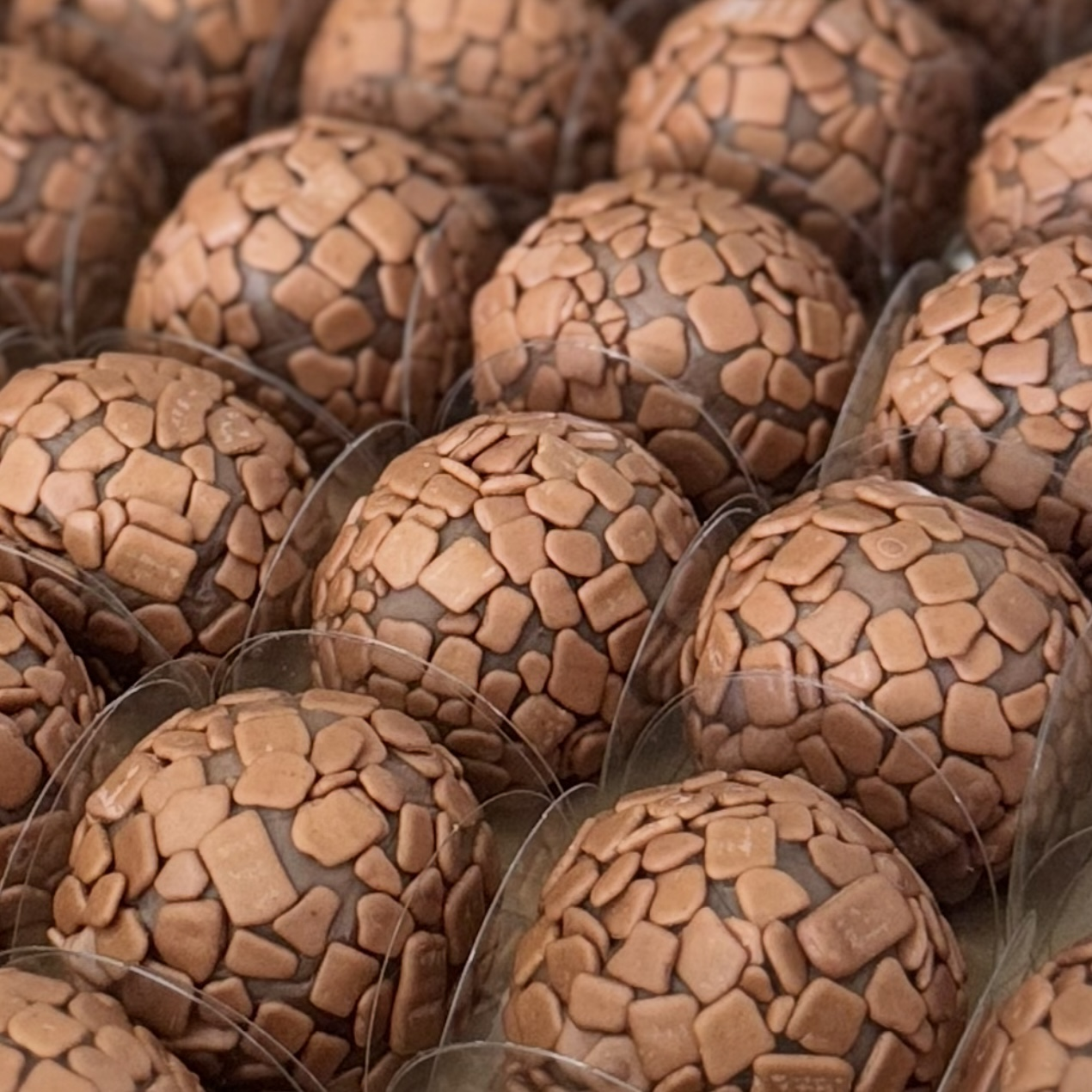 Festival de Brigadeiros - Muito Além do Tradicional Com os Chefs Lu Feitoza e Caique Beraldo