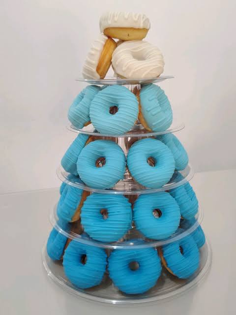 TORRE DE MINI CAKE DONUTS com os chefs Diego Barbosa