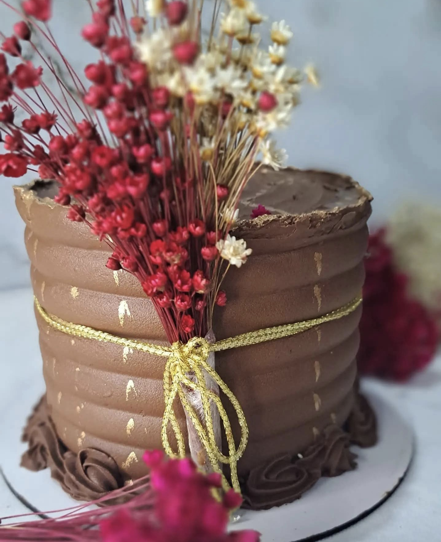 Bolo decorado com chantinache com a chef Rogeria Balbino