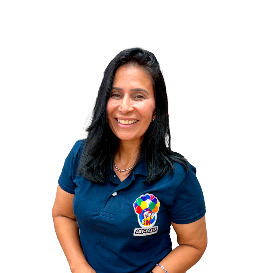 Arco orgânico de Balões com a professora Delaine Gomes