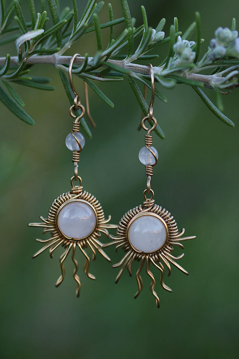 Miniature : Boucles d'oreilles soleil hélios doré en acier inoxydable