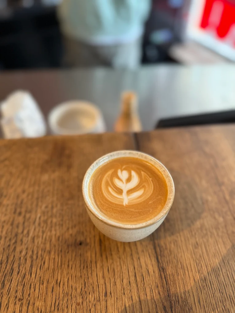 Mana Stuttgart Cafe Telefonnummer (3).webp