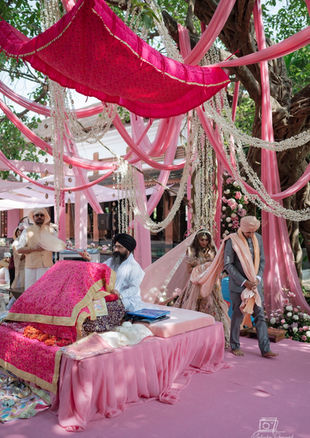 BD07FB76-161A-40BF-850E-3CB65E6B0B48