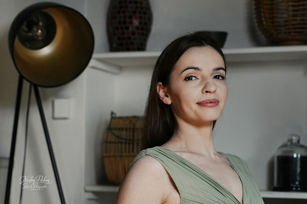 1-Angelina portrait.jpeg