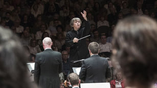 Watch Kazushi Ono conduct Mahler’s ‘Resurrection’