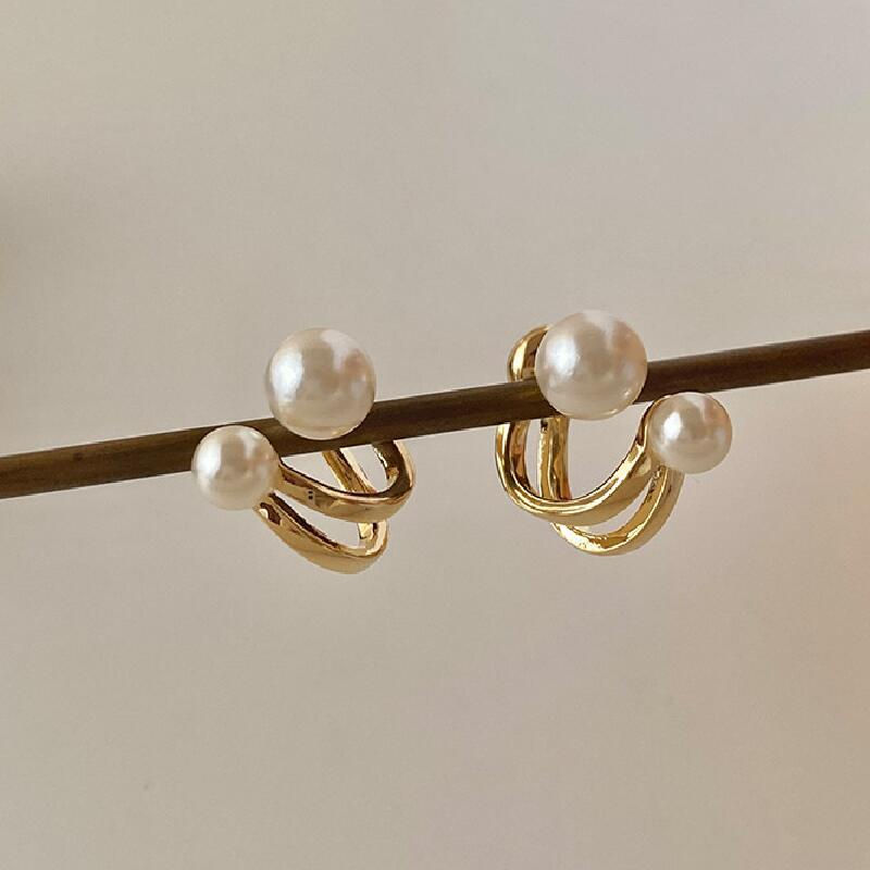 Thumbnail: Fashion Classic Pearl Earrings for Women Senior Temperament Girls Retro Style Ea