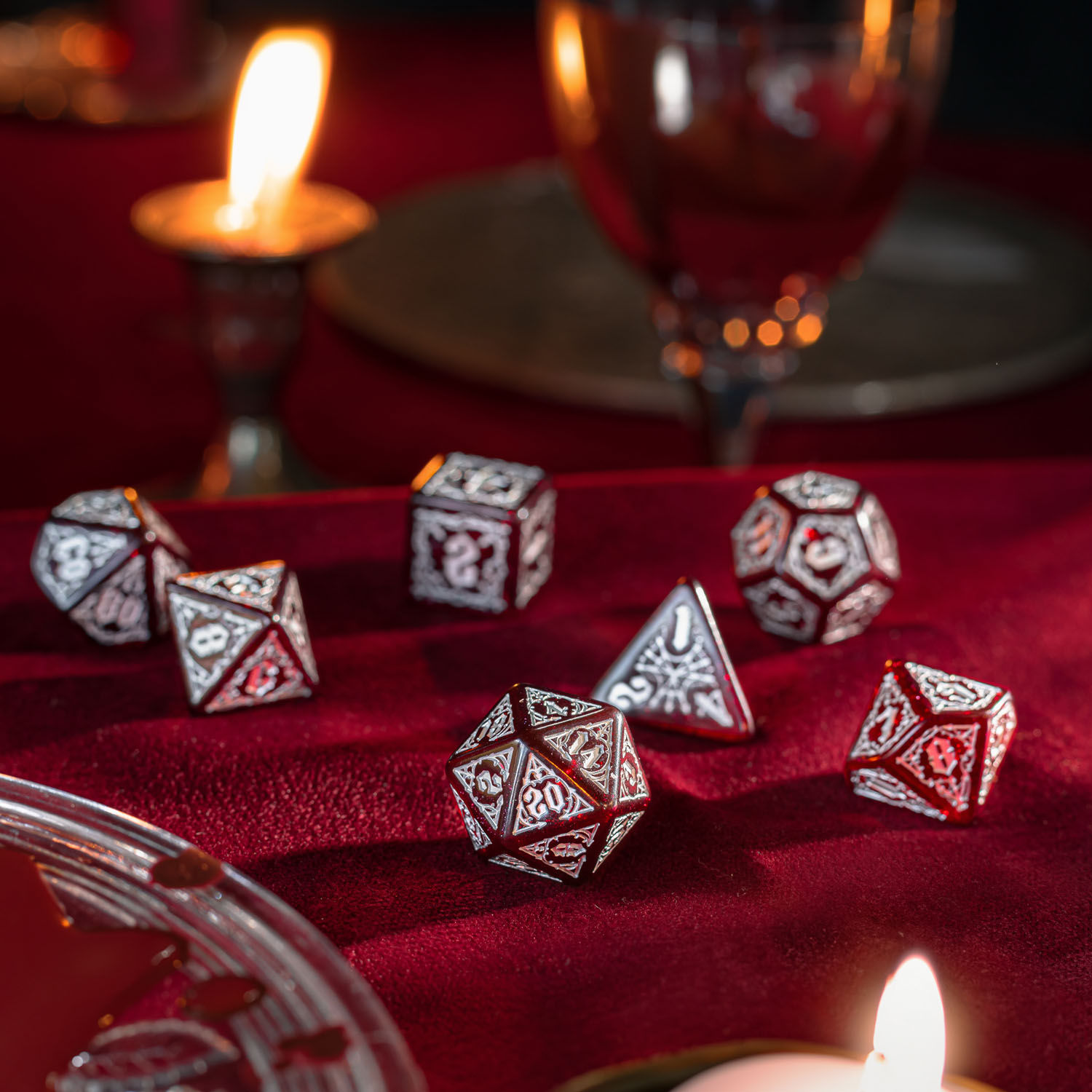 Q-workshop - Bloodsucker Dice Set: Scarlet