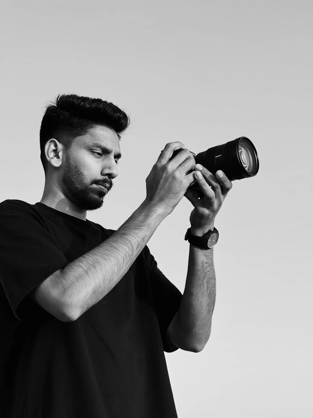 Unlocking Opportunities: Networking with Other Videographers in Dubai