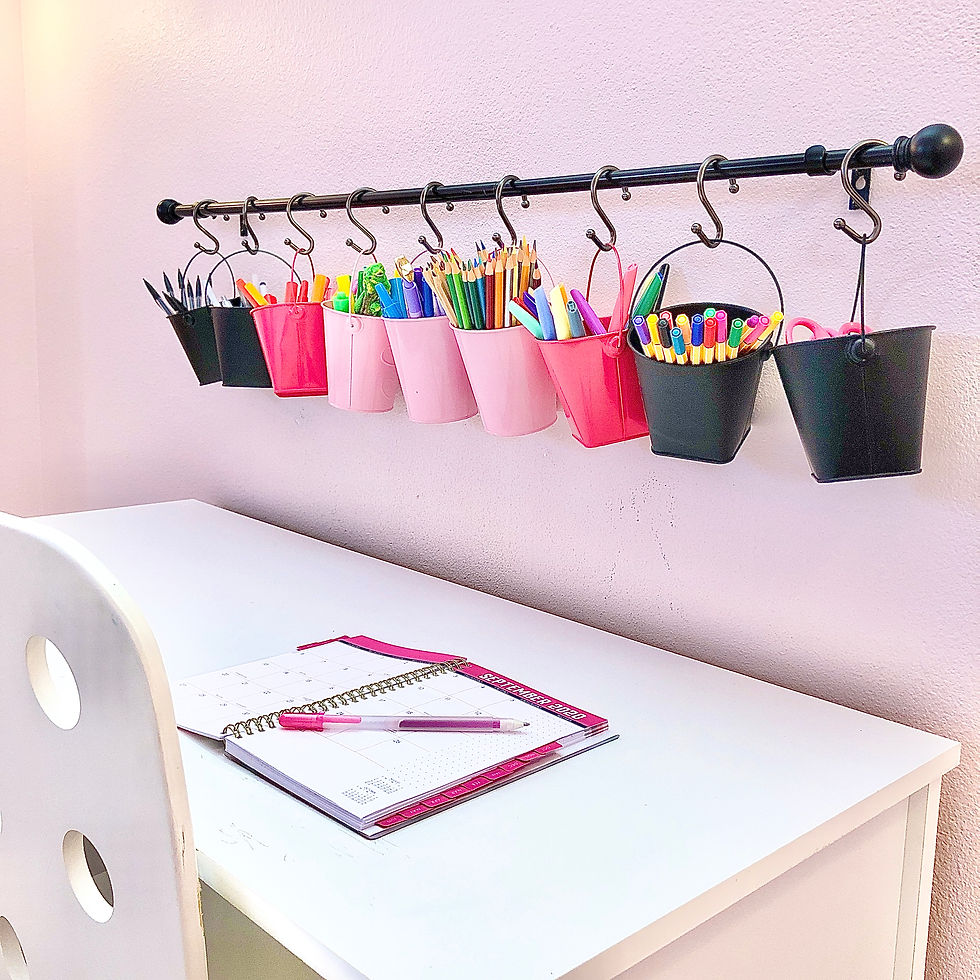 Grab and go art buckets