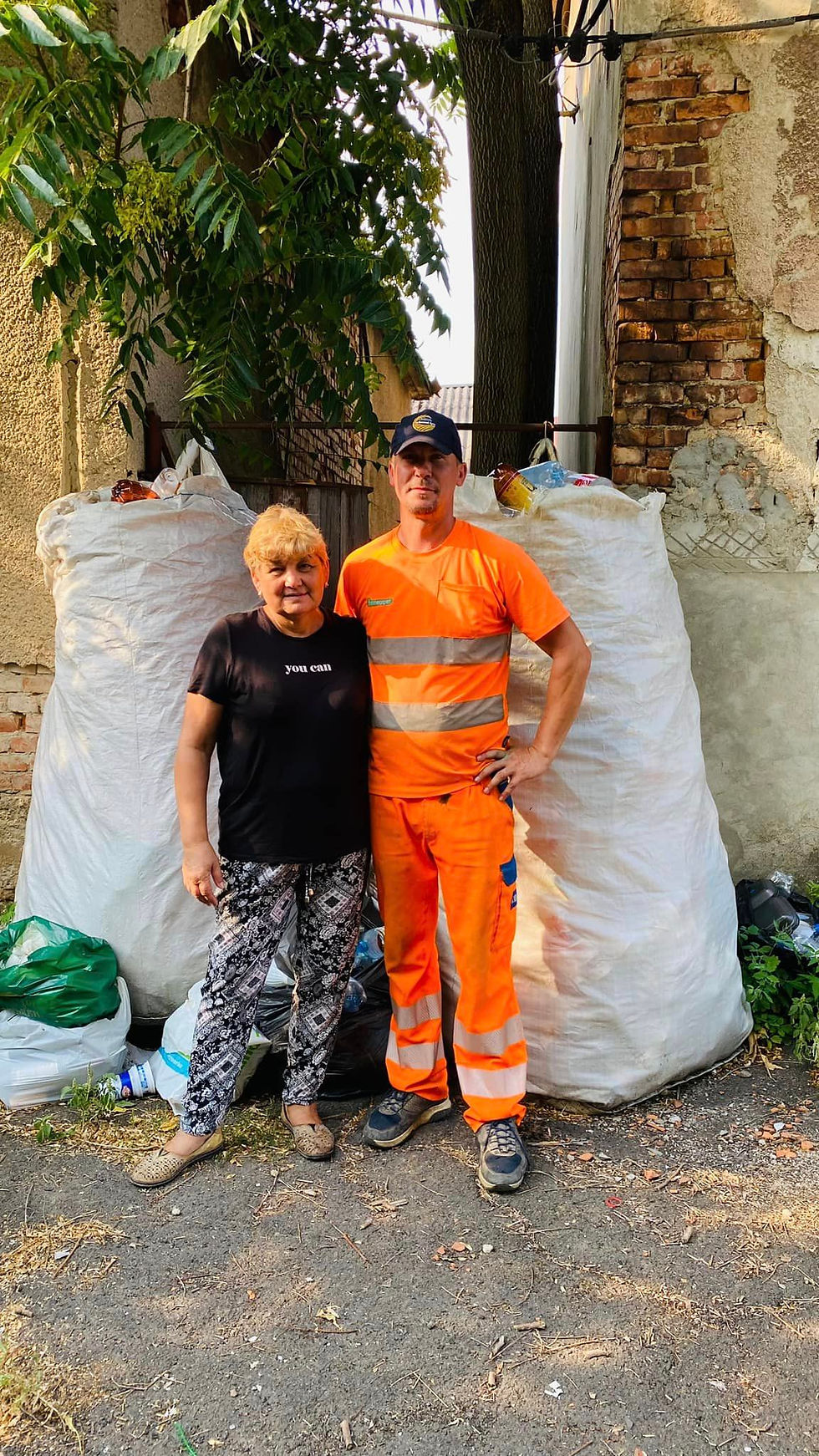 Szelektív hulladékválogatás a Közösségi Központban is