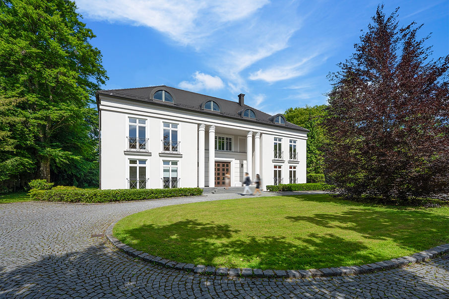 Büro Grünwald.jpg