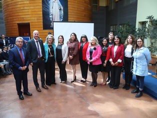 Embajador de Estados Unidos visita The American School