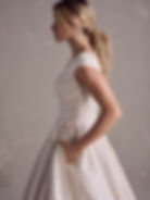 Thumbnail: Anniston Leigh