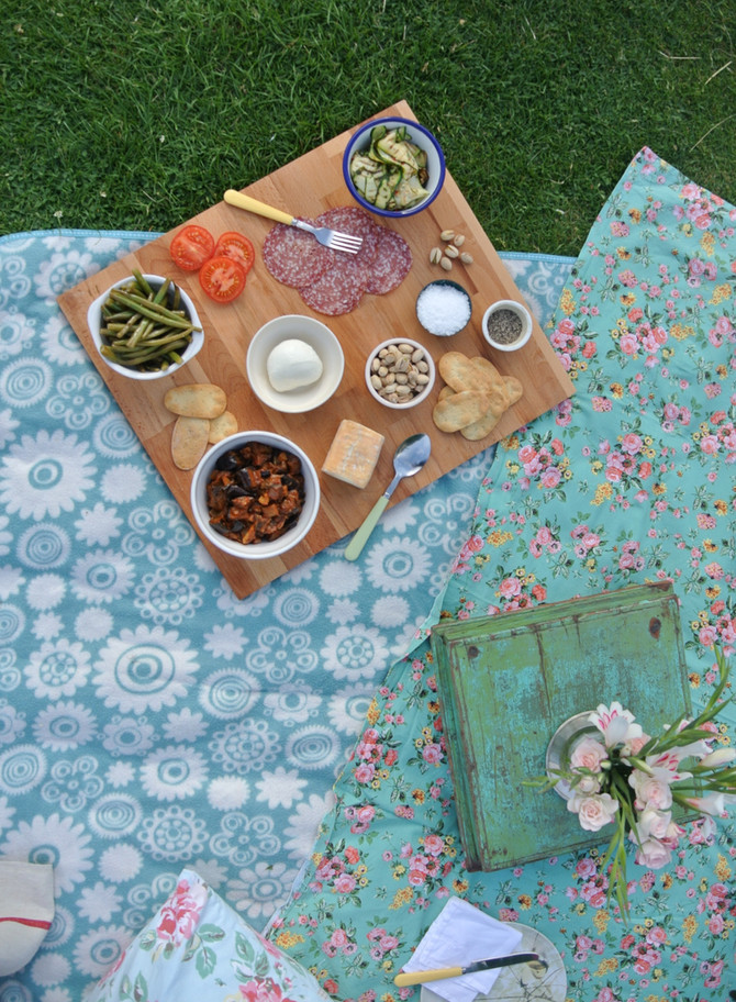 Pretty Picnics