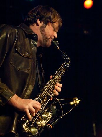 gr_sax_3.jpg