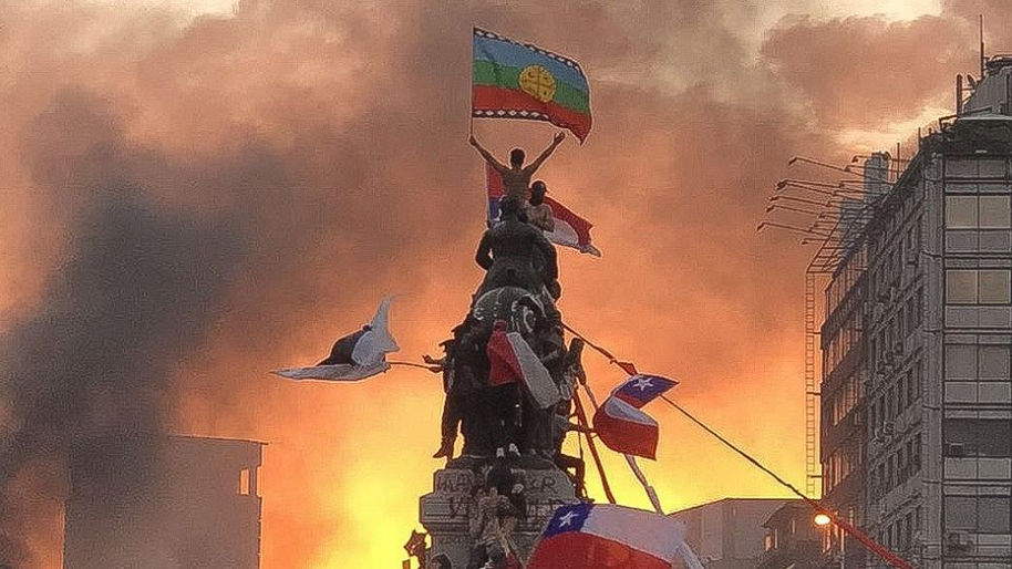 ¡CHILE DESPERTÓ! "Non sono 30 pesos, sono 30 anni"
