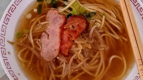 母校の文化祭で懐かしい学食へ