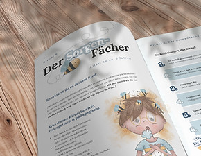 Aufgeschlagenes kleines Zauberherz Ritualbuch von Sabrina Brunner mit SOS-Ritual „Der Sorgenfächer“ – liebevolle Übungen für Kinder bei Angst, Wut und Überforderung im Alltag