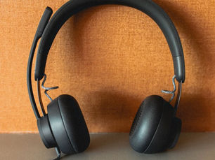 Top student playlists and songs you should listen