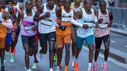 2:10:29h/Platz 13 beim Sydney Marathon