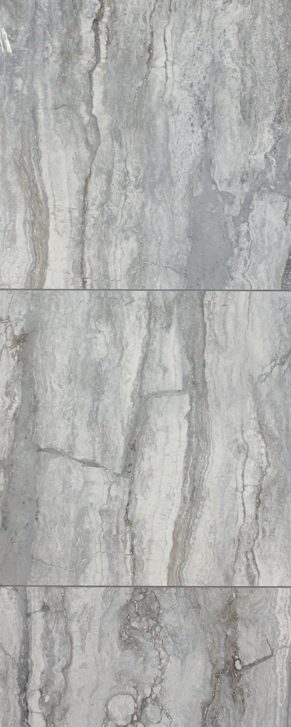 Pietra Bernini Carbones