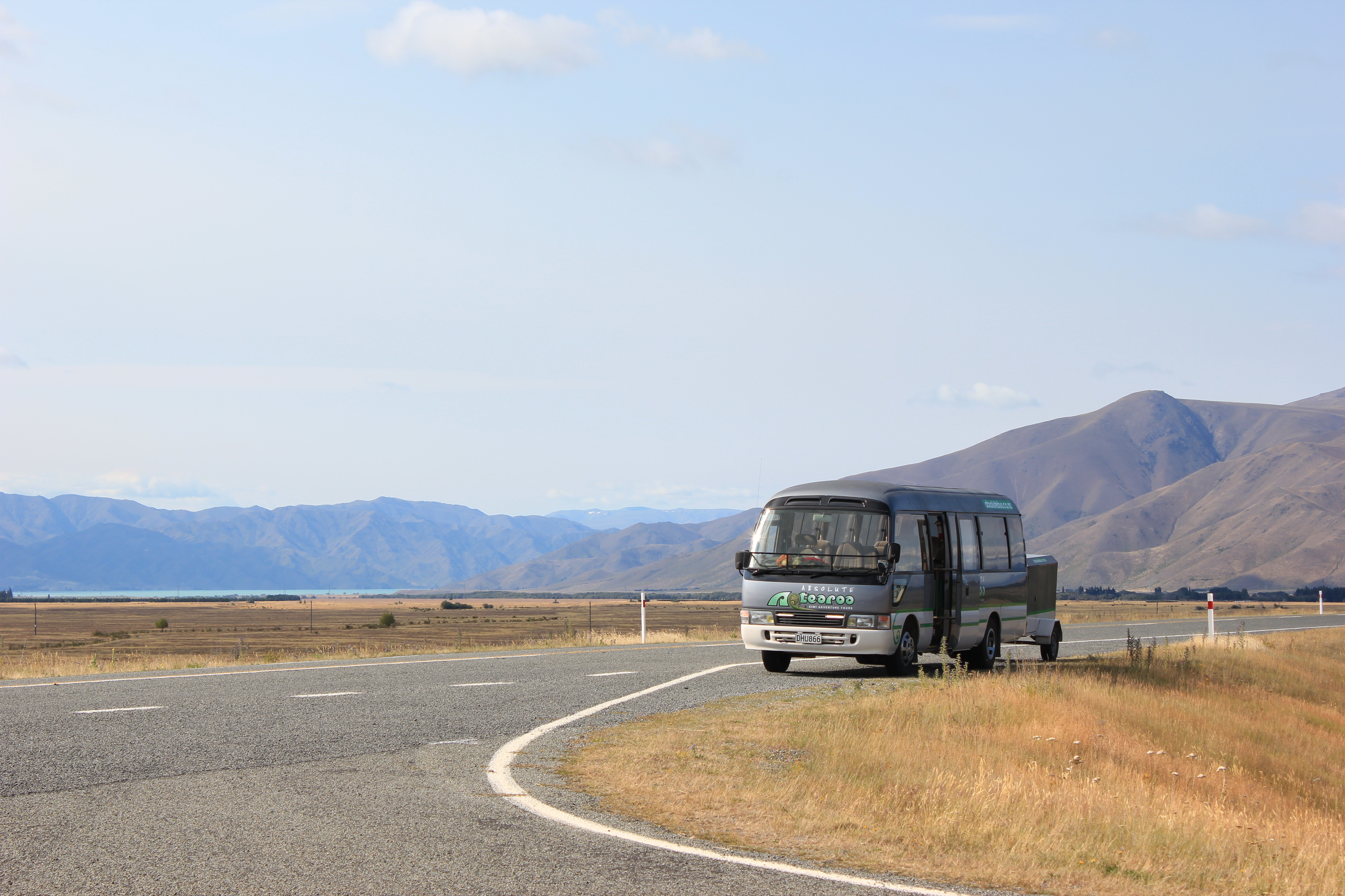 Twizel-Tekapo Road - photo stop!