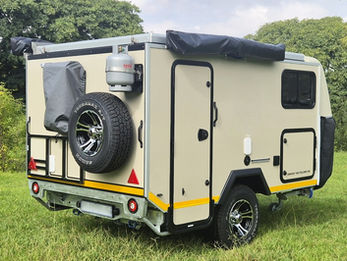 2 Berth light weight hybrid caravan