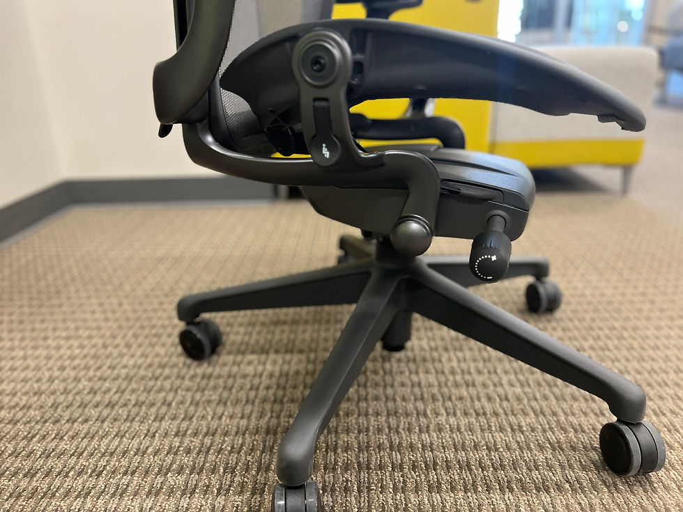 Thumbnail: UNBOXEDHerman Miller Aeron Chair Size B Gray Wave Semi Loaded, Executive Office