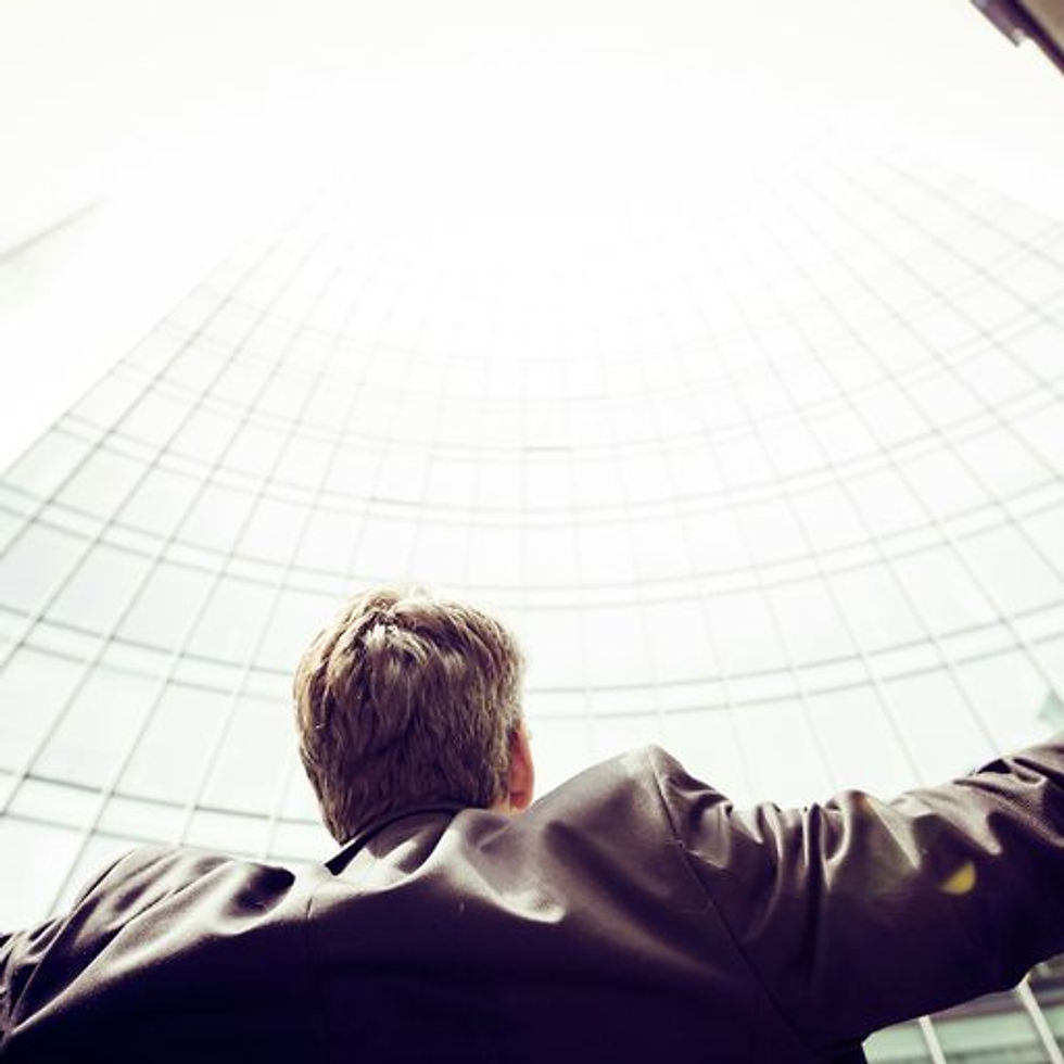 Unlocking Growth: The Essential Role of a Fractional CMO Consultant in Today's Market