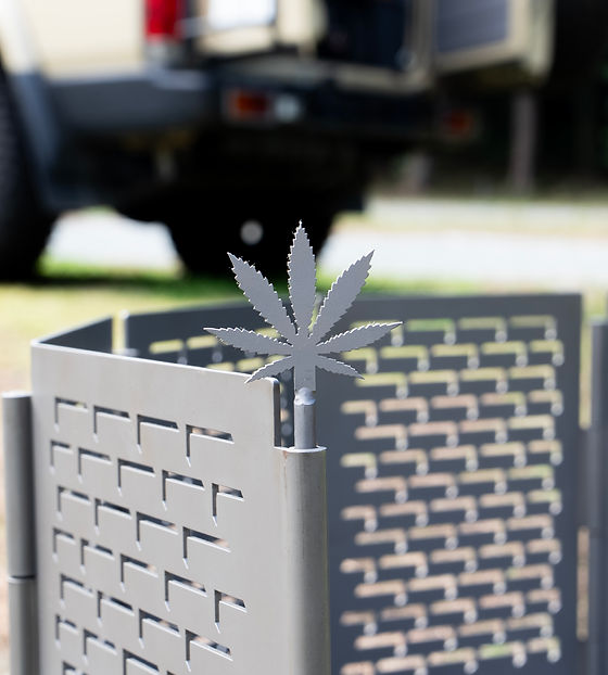 カスタムピン （HEMP） | サンゾー工務店