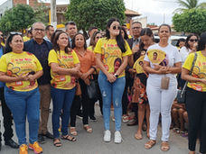 CREAS de Araci realiza passeata contra exploração sexual de crianças e adolescentes