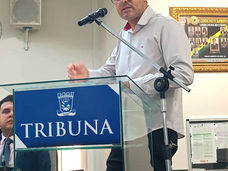 Diretor da delegacia sindical do sisal, Elmer Carvalho, encerra de vez na Tribuna da Câmara de Araci, a celeuma do RATEIO das sobras do FUNDEBE 