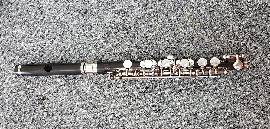 Artley piccolo