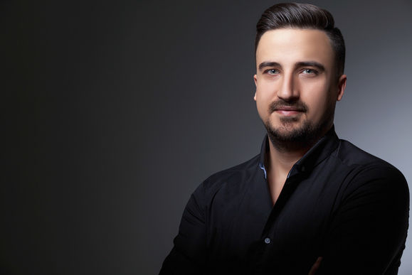 Unveil Your Professional Persona | Headshot Photography in Tampa Bay with AbstractZen.com
