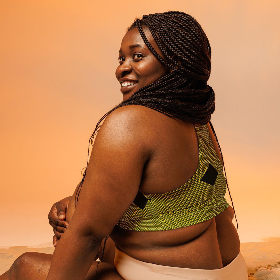 Thumbnail: Women's All-Over Print Longline Sports Bra Diamond pattern Gold