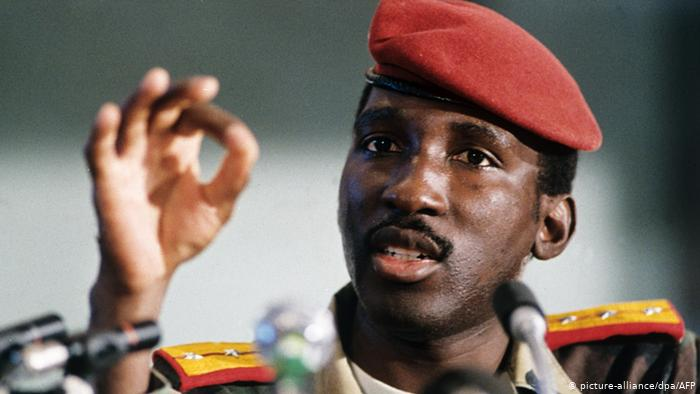 Portrait of Thomas Sankara in military uniform and red beret