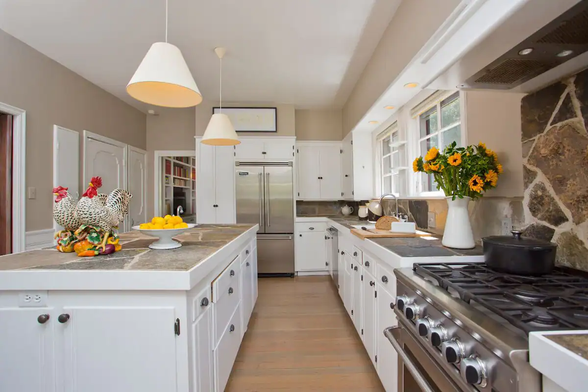 Covey Kitchen.webp