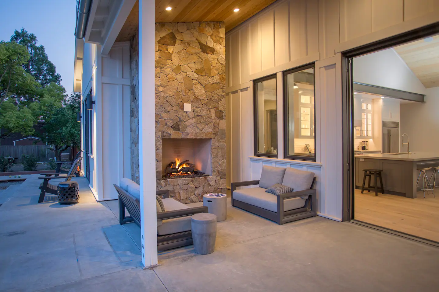 Sonoma Modern Outdoor Fireplace.webp