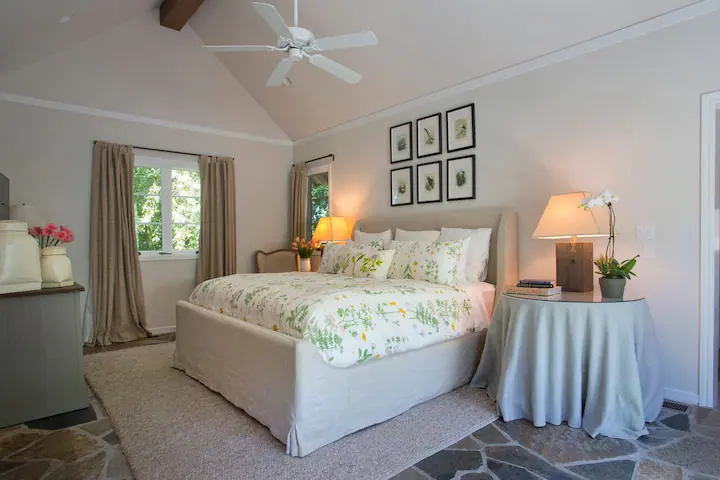 Covey Bedroom 1.webp