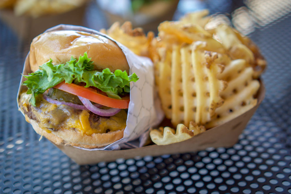 M.L.Rose food truck to offer free burgers to federal employees affected