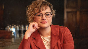 Bluegrass Traditionalist Laura Orshaw Releases New Album on Dark Shadow Recording