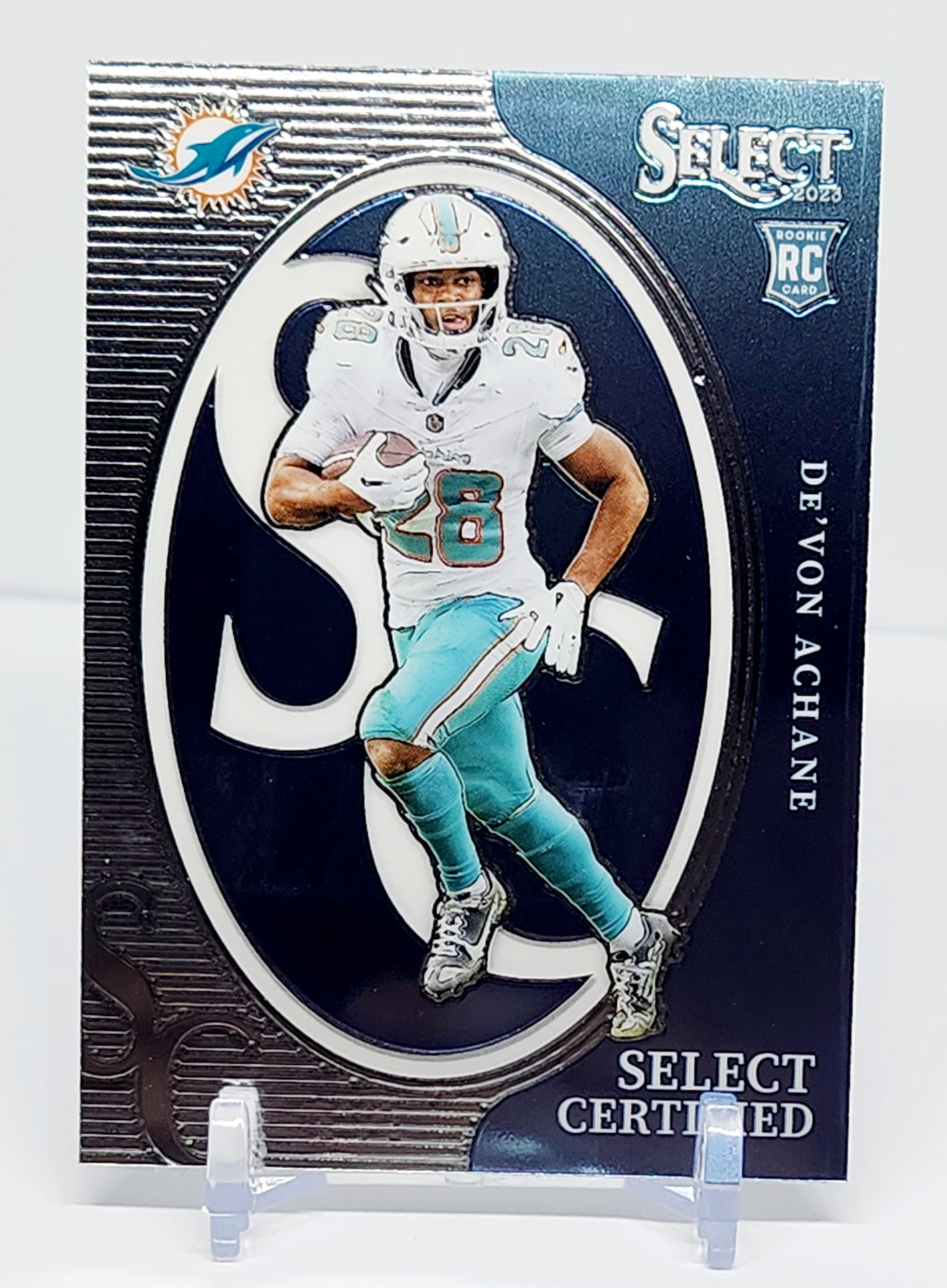 De’Von Achan 2023 Panini Select Football Select Certified Rookie Insert (MIA)