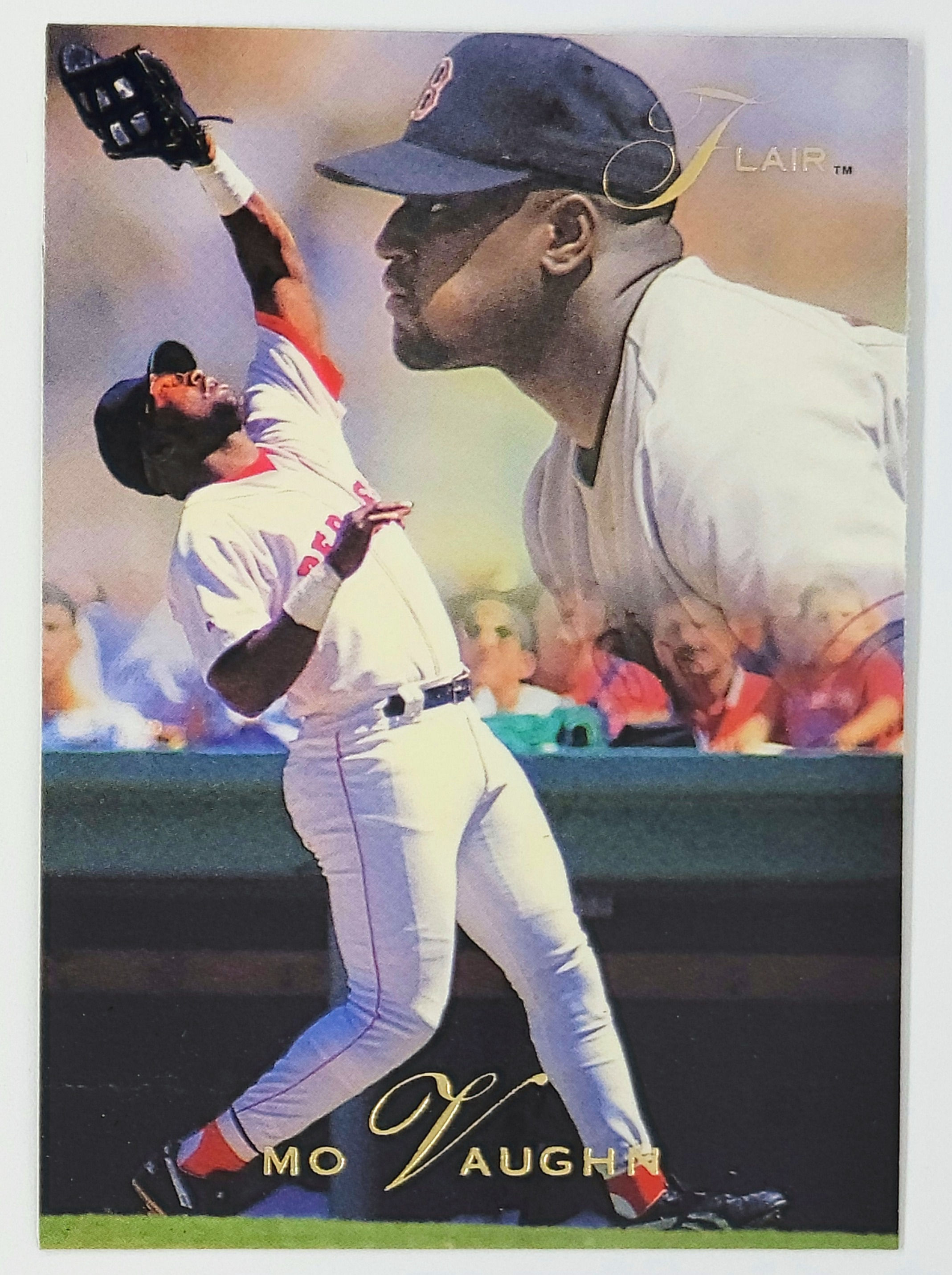 Mo Vaughn 1993 Flair Baseball Card No 168 (Red Sox)