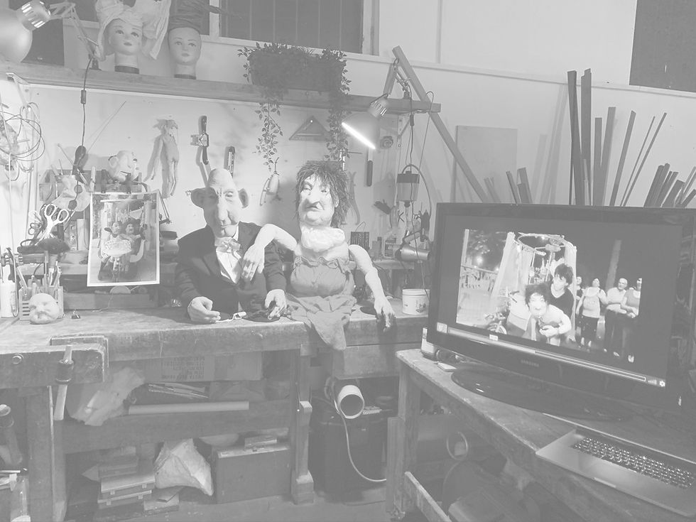 פרינצי שחור לבןבהיר copy.jpg