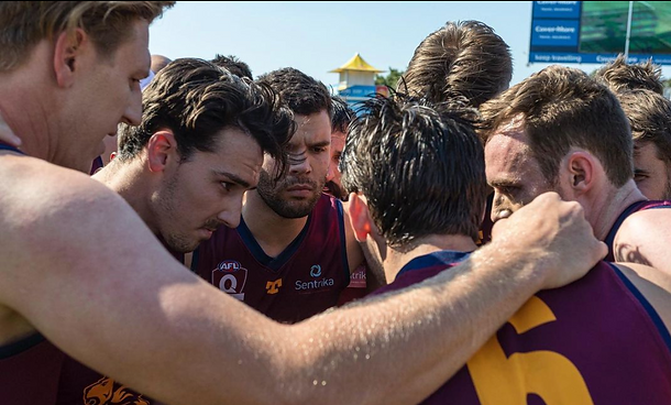 AFL team at palm beach currumbin sports bar