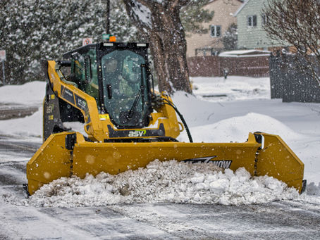 Snow removal in Thunder Bay Ontario