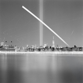 moonset over 9/11 memorial lights 03