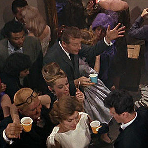 plentyofcolour_breakfastattiffanys2.jpg