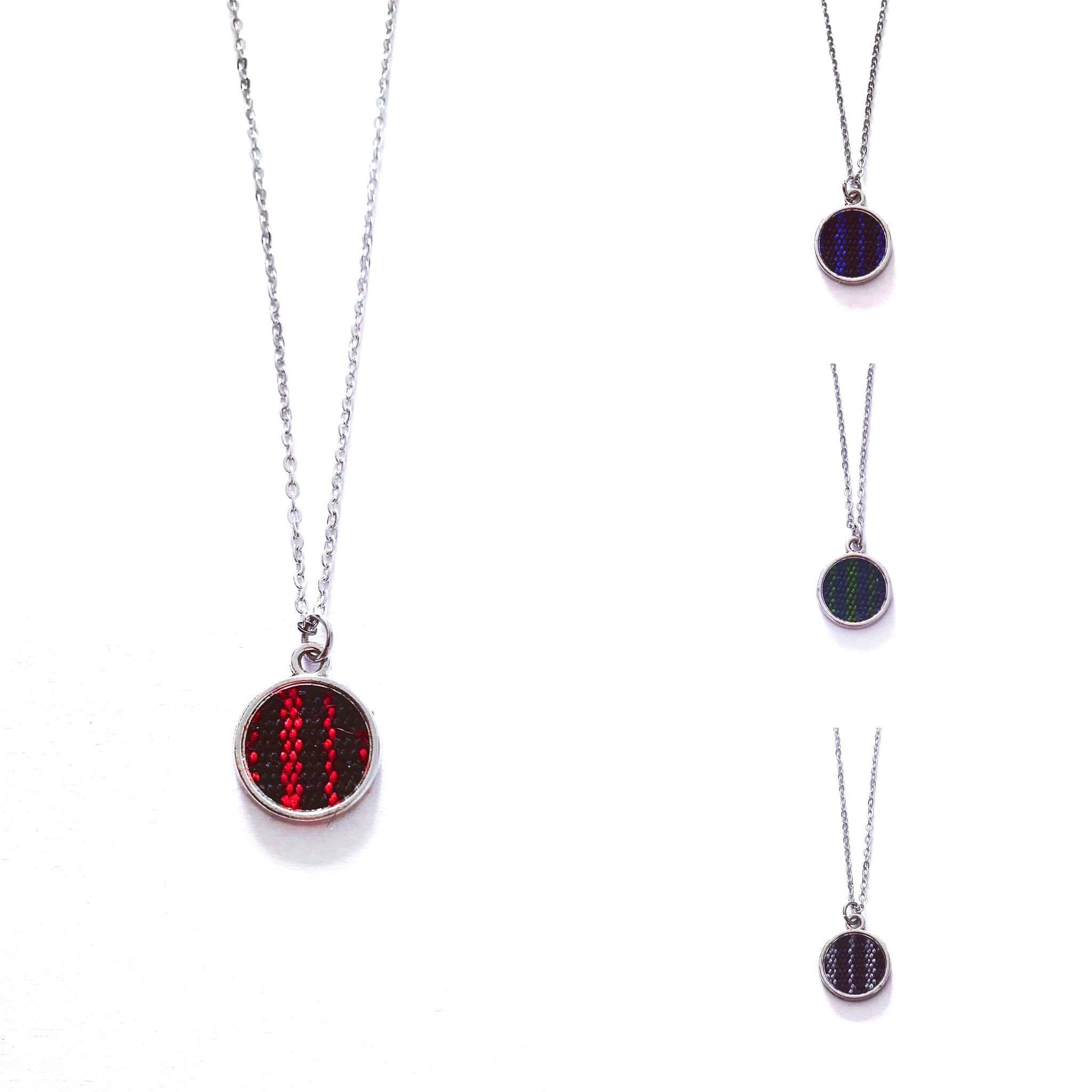 Hálsketa til børn við ullintum Skjúrtatoyði